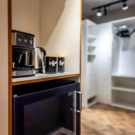 Arena Mall Galleria & Parking 4 Apartment Burgas